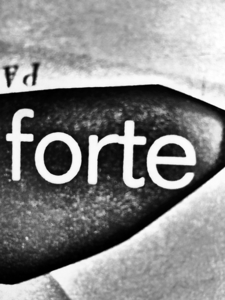 dodgingtherain_channels_hiromisuzuki_04